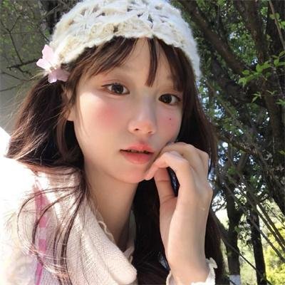隔壁的吸血鬼美眉